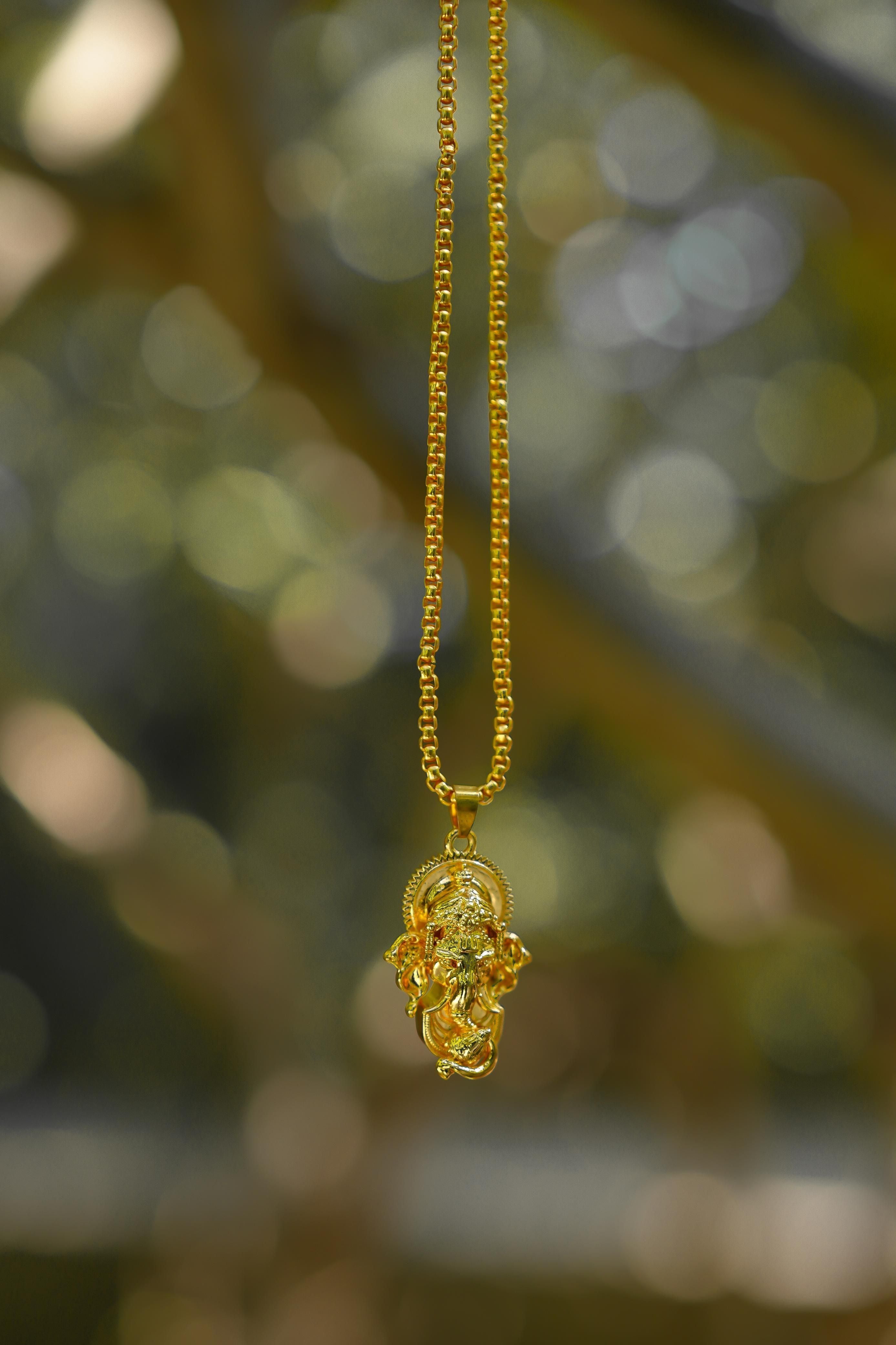 UNBROKEN Vighnaharta Ganesha Pendant