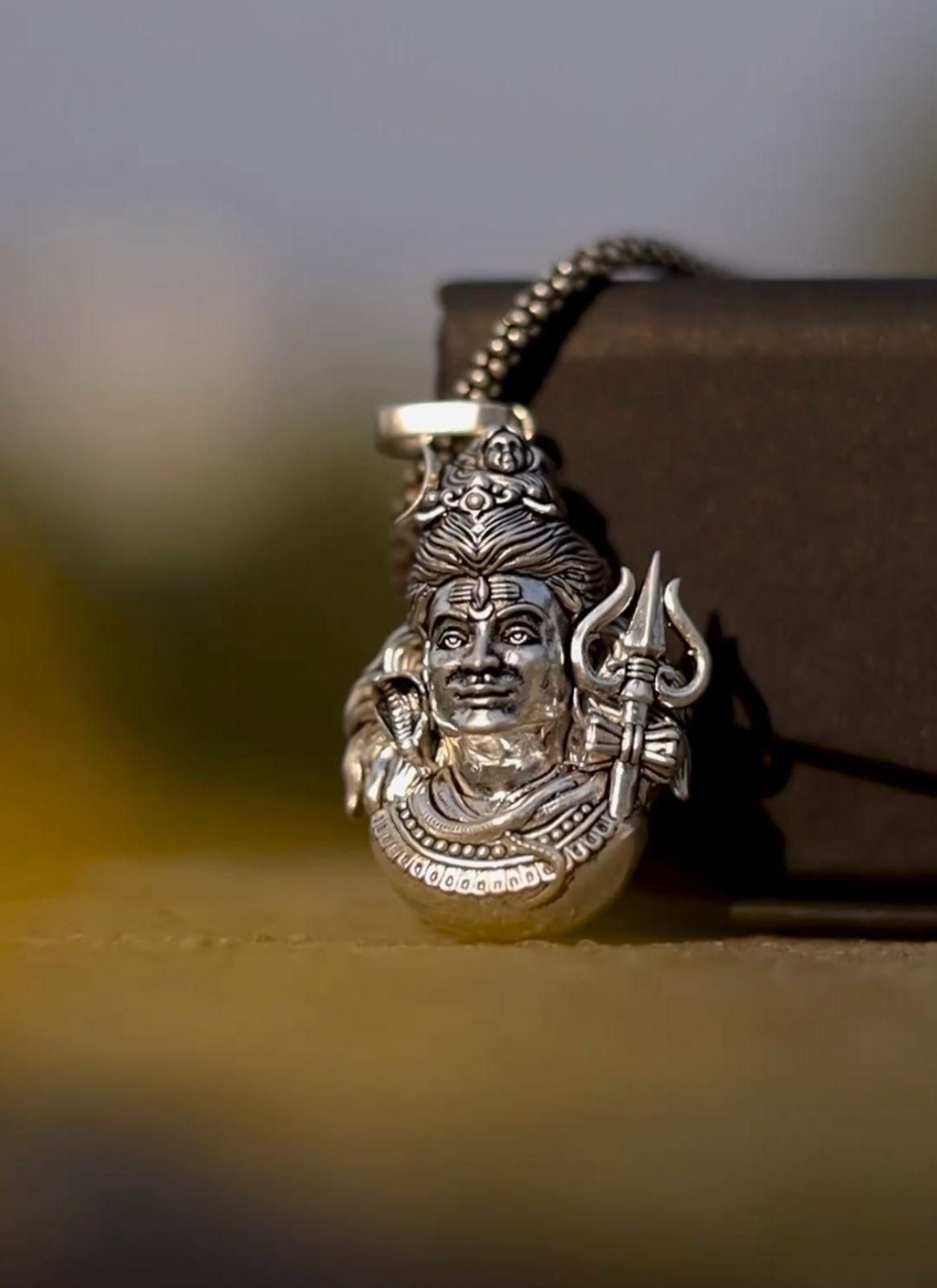 UNBROKEN Lord Mahadev Premium Pendant Chain