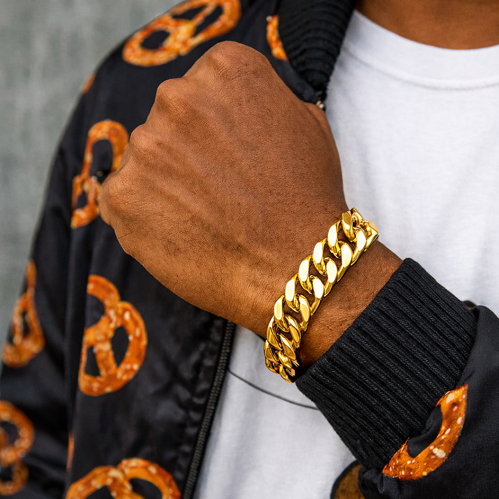 UNBROKEN 9K GOLD CUBAN BRACELET