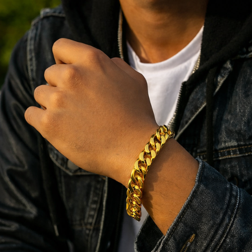 UNBROKEN 9K GOLD CUBAN BRACELET