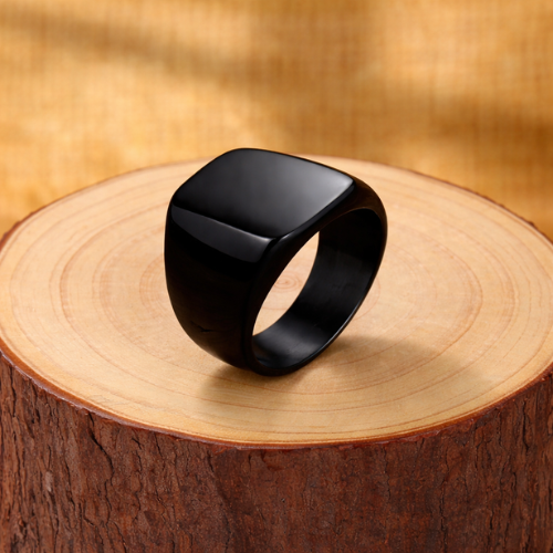 UNBROKEN BLACK SQUARE RING